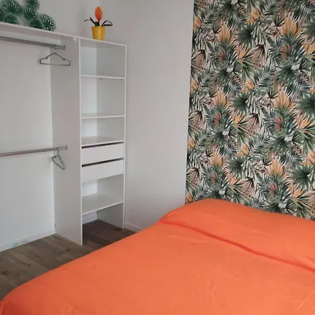 Les Petits Gites Ernée Buitenkant foto